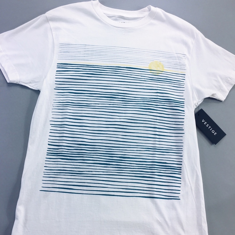 Vestige Graphic Tee